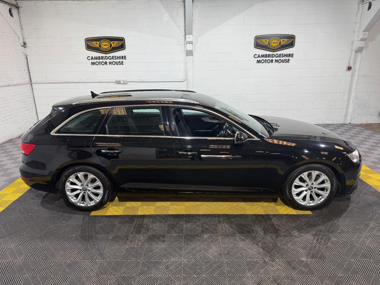 Used Audi A4 2017 for sale - 76996263: Photo 58