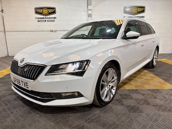 Used Skoda Superb 2019 for sale - 78535645: Photo