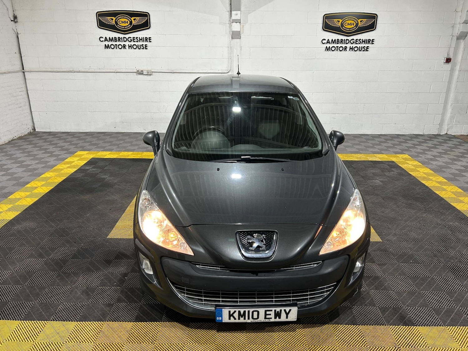 Used Peugeot 308 2010 for sale - 76942469: Photo 16