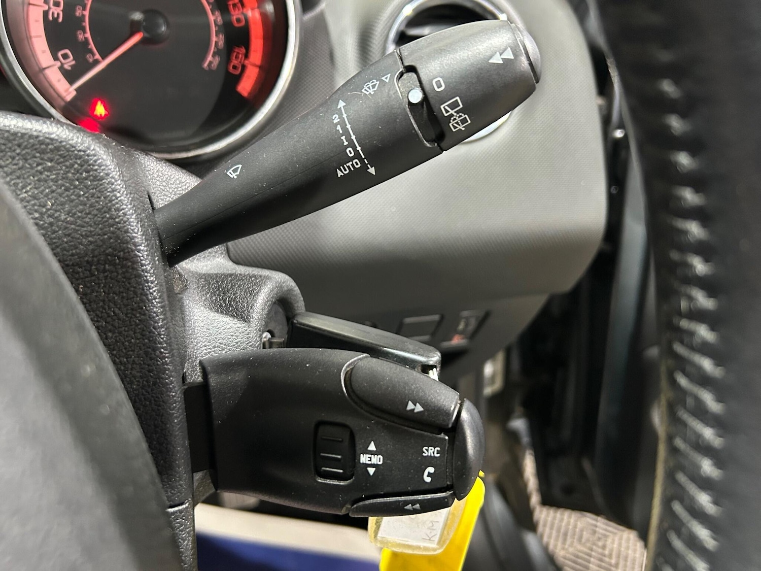 Used Peugeot 308 2010 for sale - 76942469: Photo 23