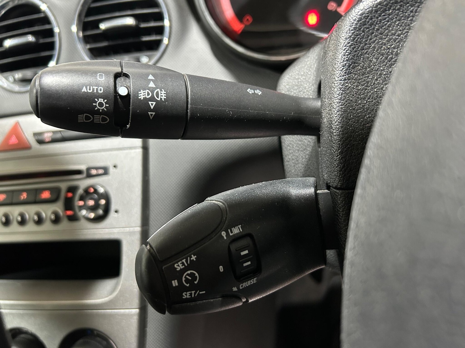 Used Peugeot 308 2010 for sale - 76942469: Photo 25