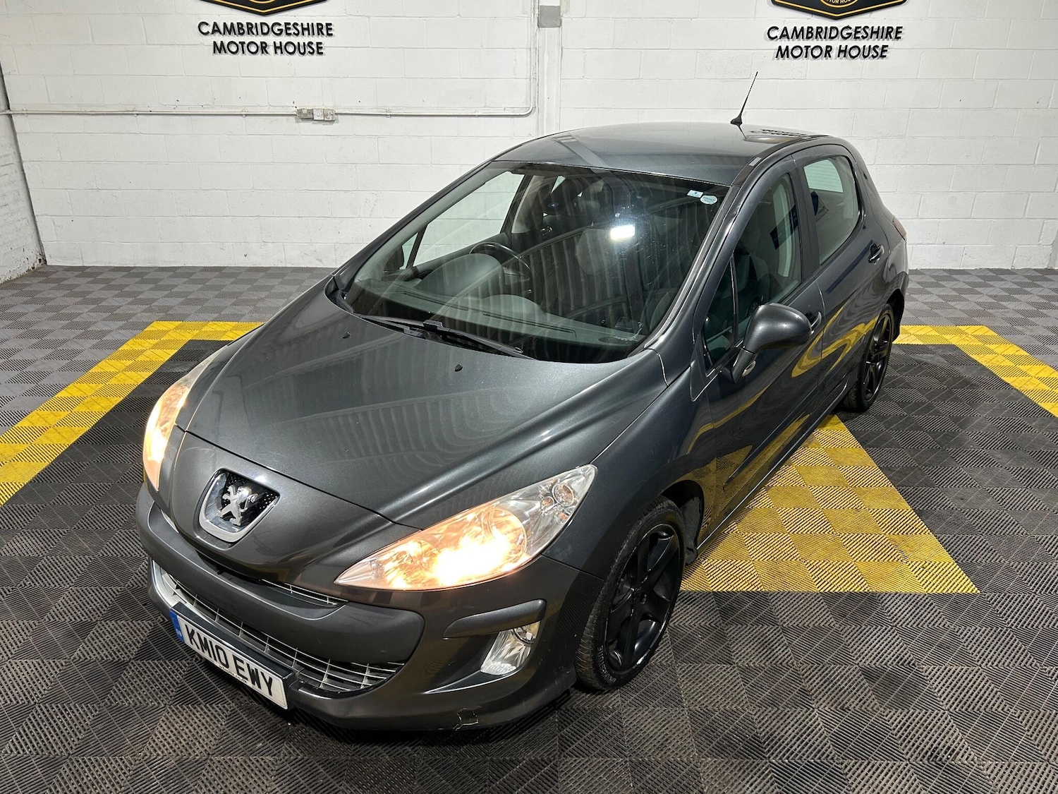 Used Peugeot 308 2010 for sale - 76942469: Photo 40