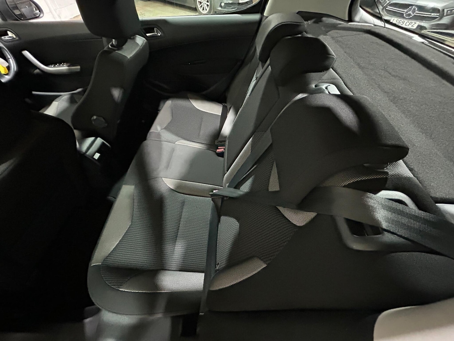 Used Peugeot 308 2010 for sale - 76942469: Photo 45