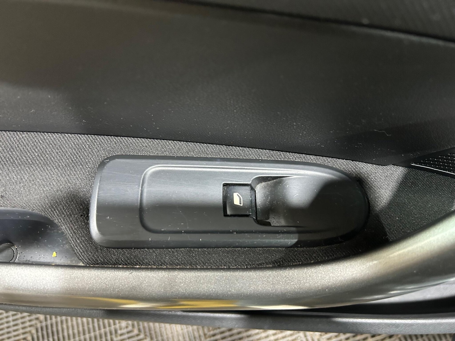 Used Peugeot 308 2010 for sale - 76942469: Photo 50