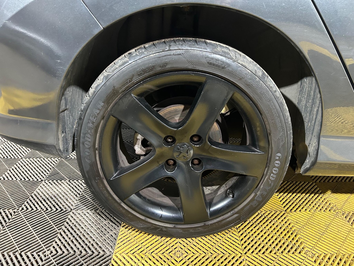 Used Peugeot 308 2010 for sale - 76942469: Photo 65