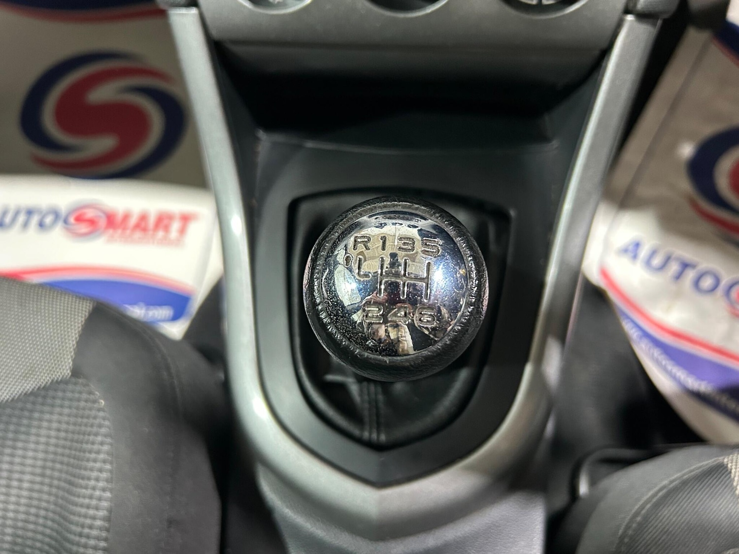 Used Peugeot 308 2010 for sale - 76942469: Photo 8