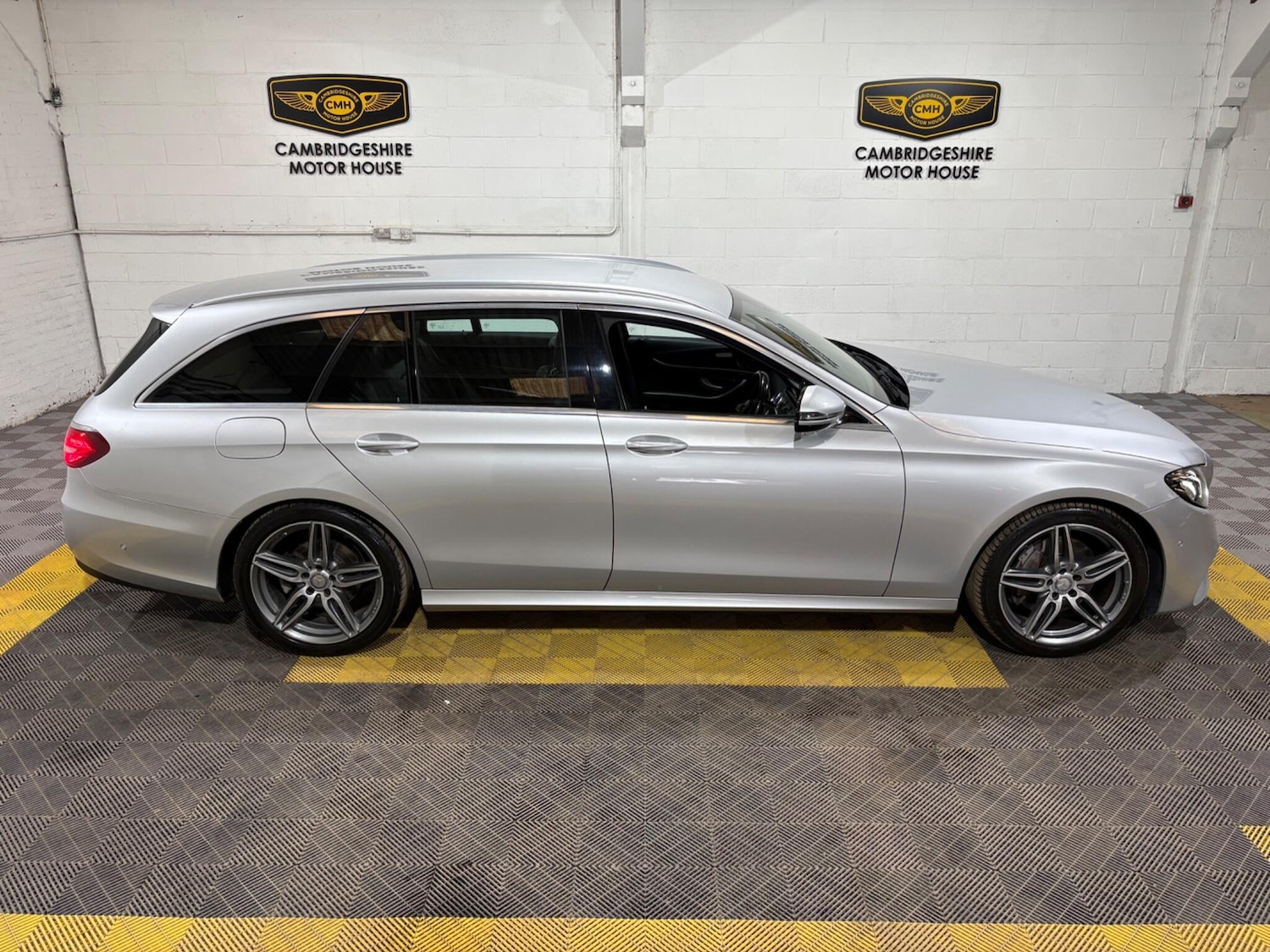 Used Mercedes-Benz E Class 2017 for sale - 78141521: Photo 40