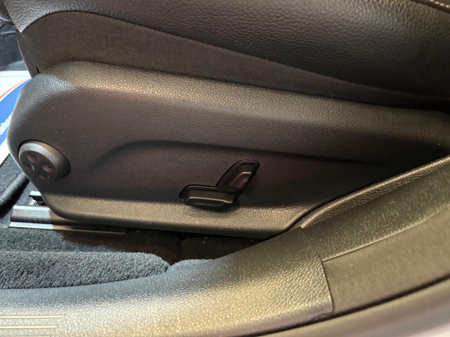 Used Mercedes-Benz E Class 2017 for sale - 78141521: Photo 77