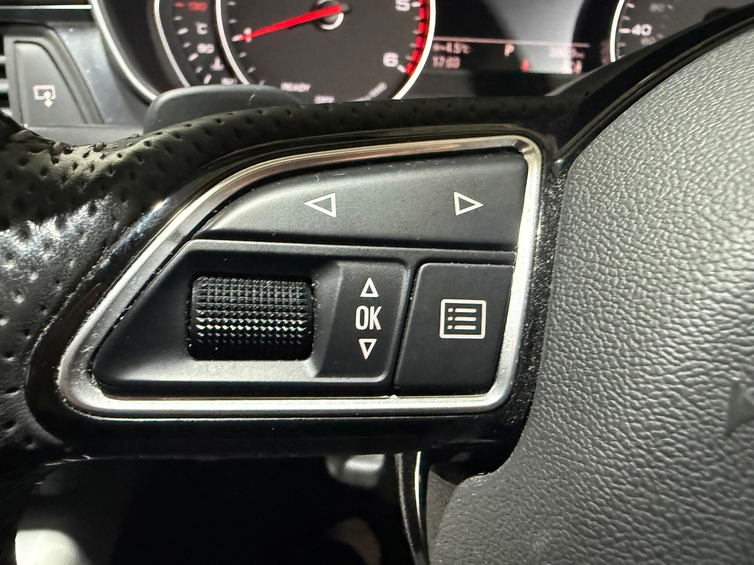 Used Audi A6 Saloon 2016 for sale - 76592746: Photo 29