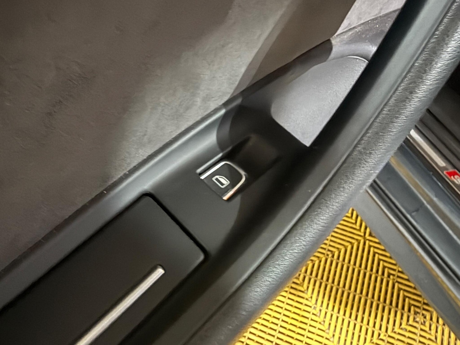 Used Audi A6 Saloon 2016 for sale - 76592746: Photo 54