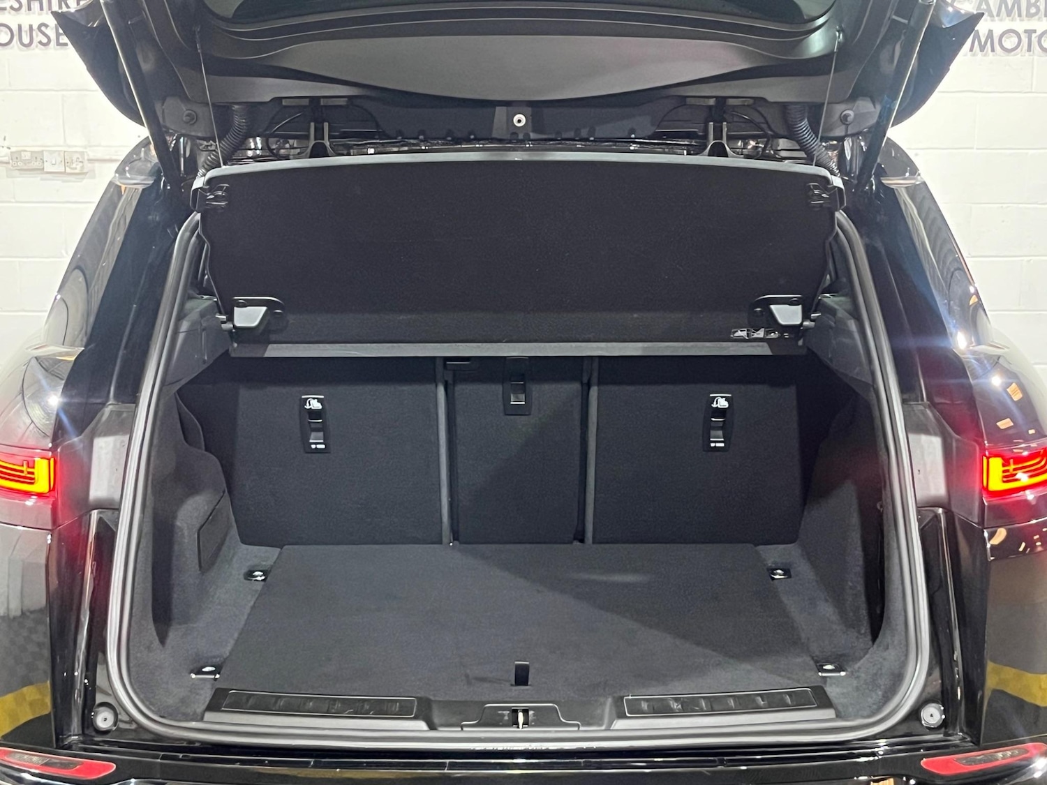 Vehicle 87