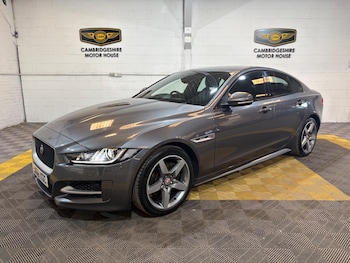 Used Jaguar XE 2017 for sale - 78830177: Photo