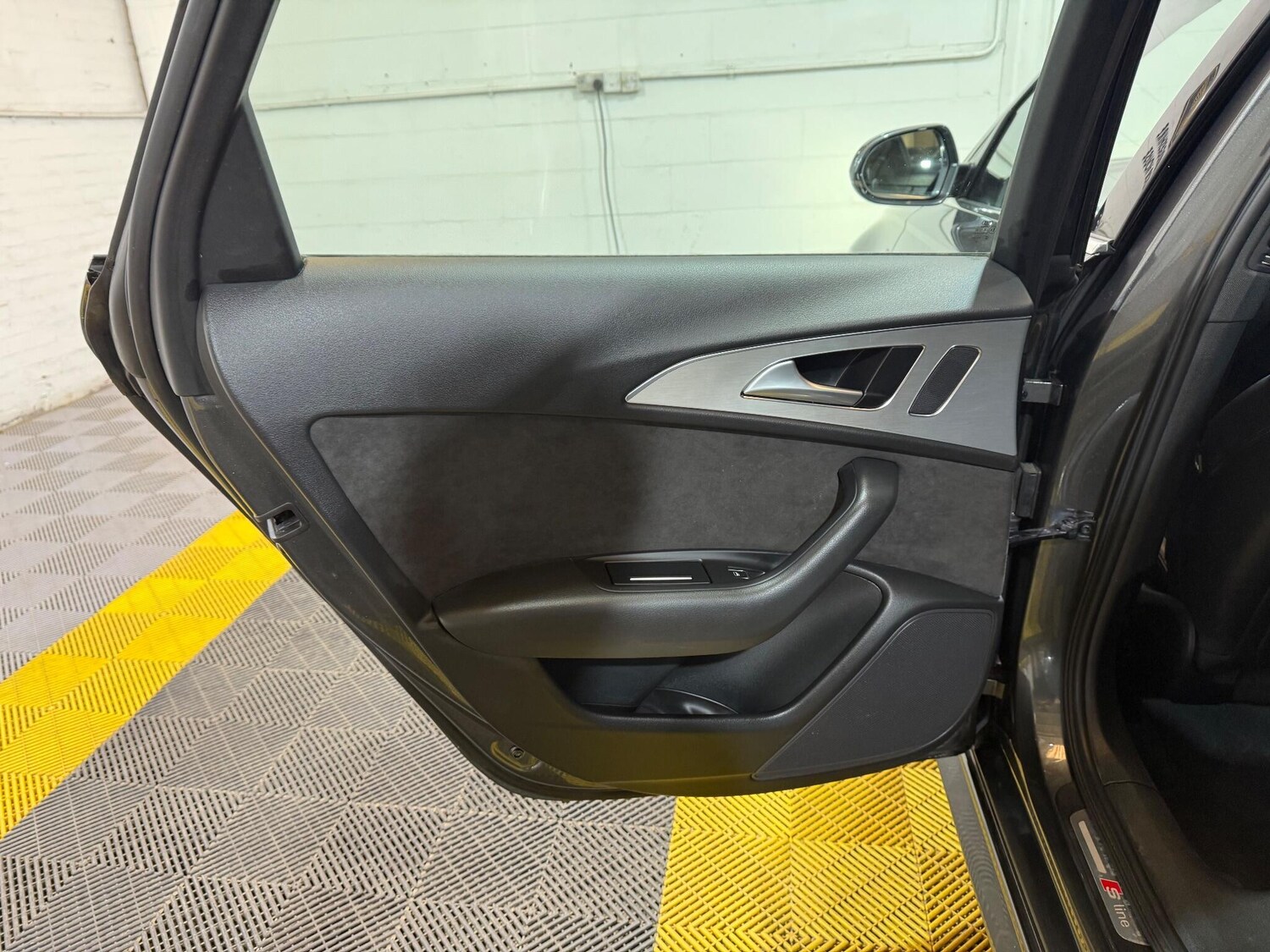 Used Audi A6 Avant 2016 for sale - 76094570: Photo 50