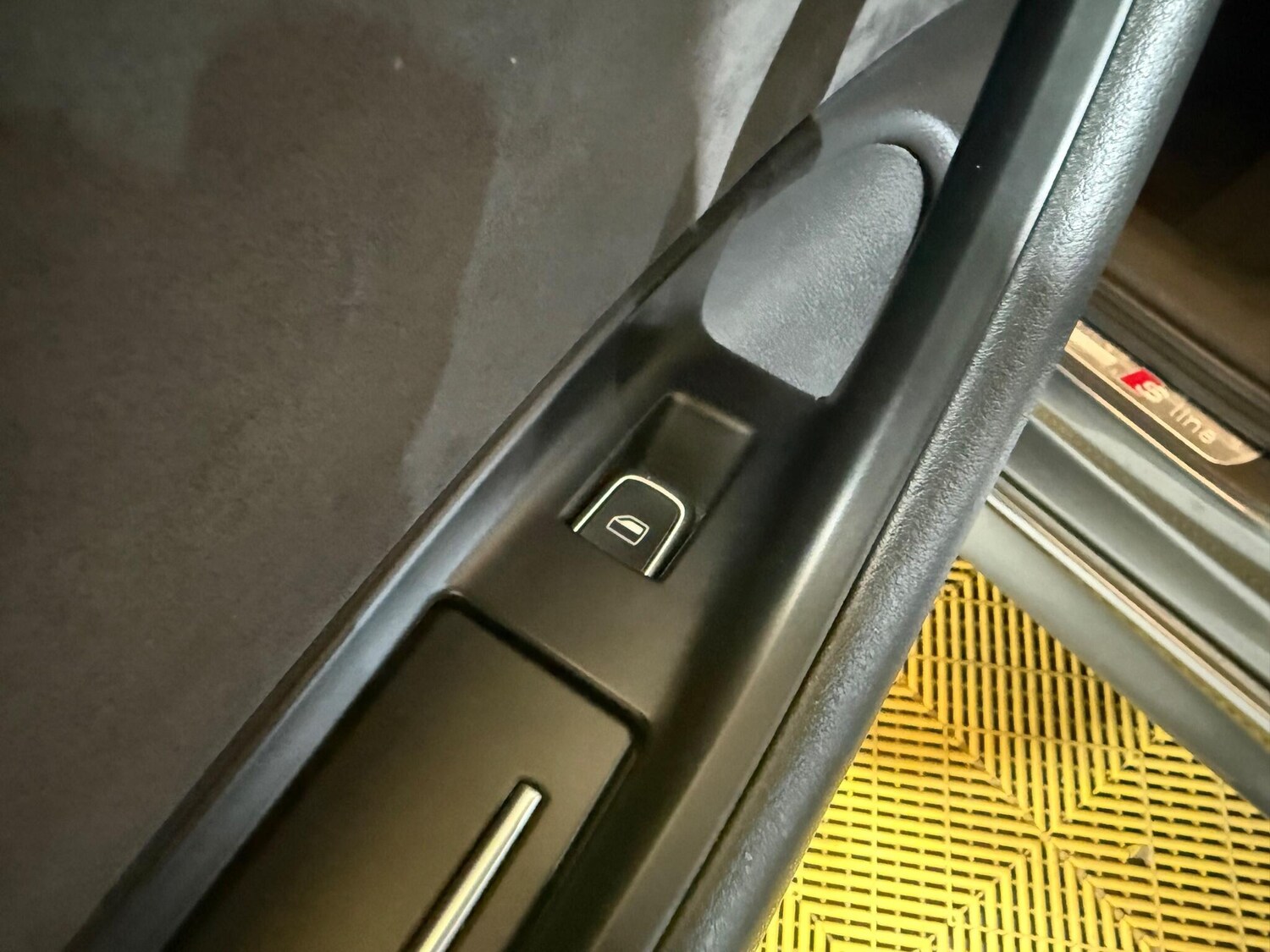 Used Audi A6 Avant 2016 for sale - 76094570: Photo 52