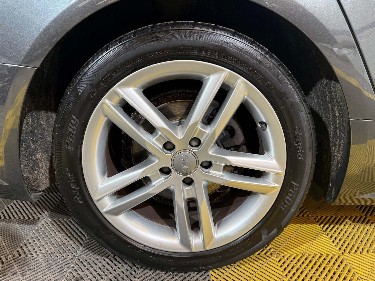 Used Audi A6 Avant 2016 for sale - 76094570: Photo 70