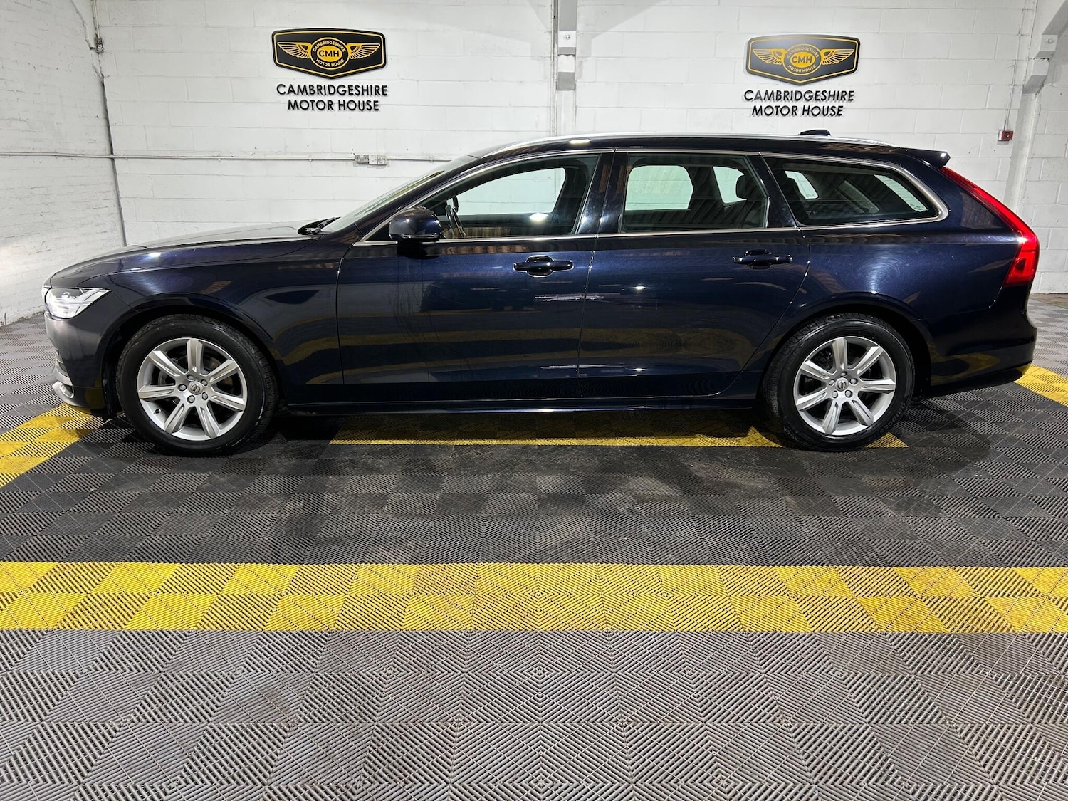 Used Volvo V90 2018 for sale - 78006402: Photo 41
