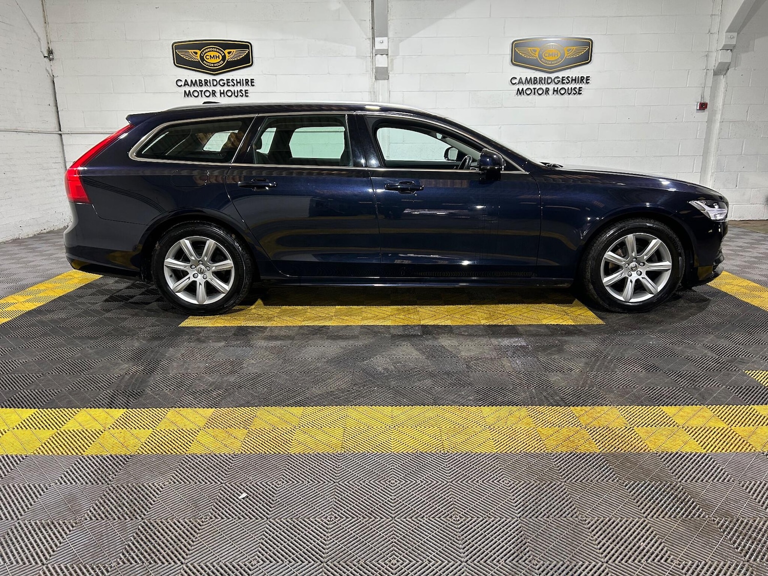 Used Volvo V90 2018 for sale - 78006402: Photo 51