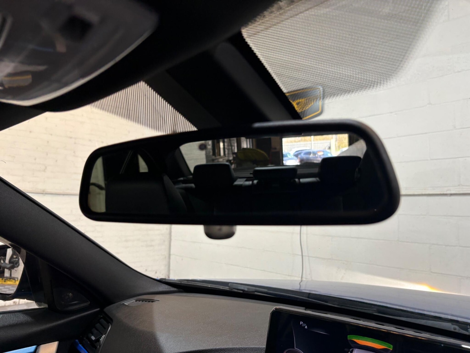 Used BMW 3 Series 2014 for sale - 77940229: Photo 13