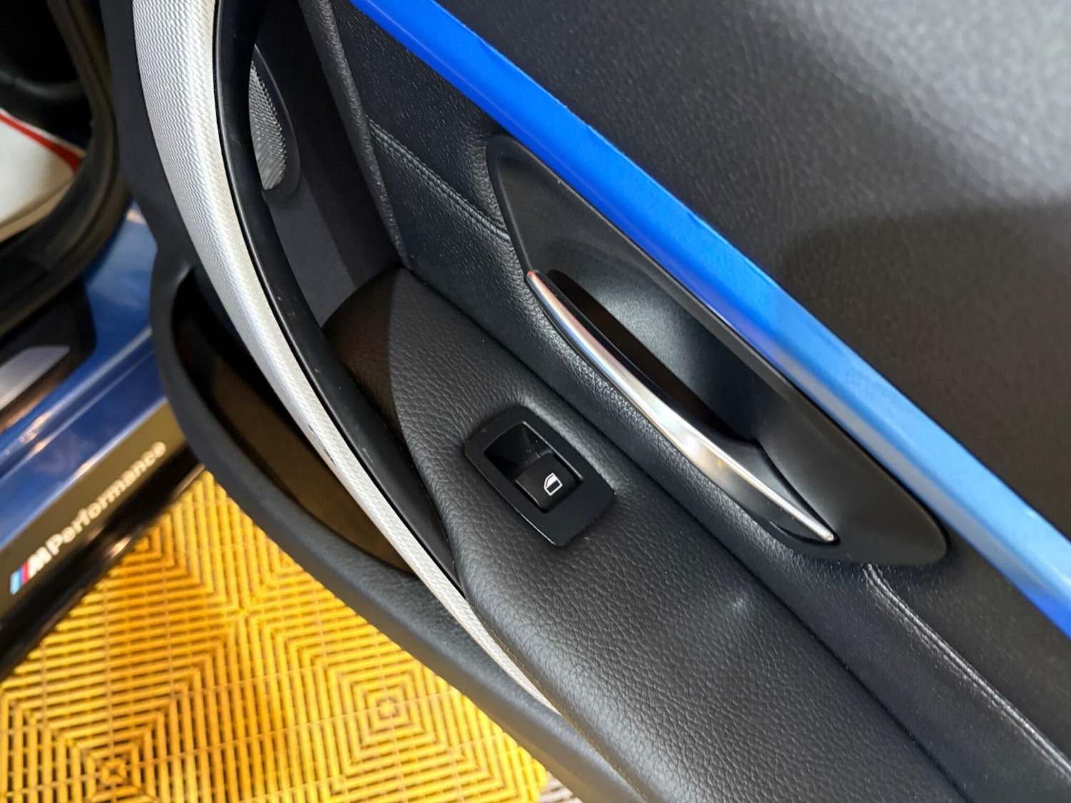 Used BMW 3 Series 2014 for sale - 77940229: Photo 46