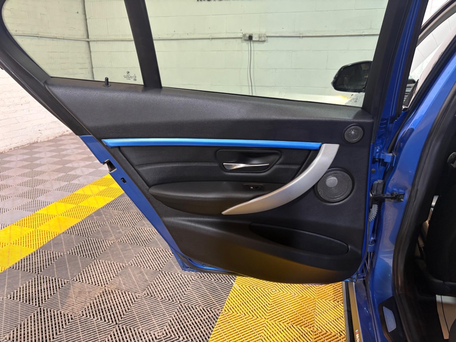 Used BMW 3 Series 2014 for sale - 77940229: Photo 50