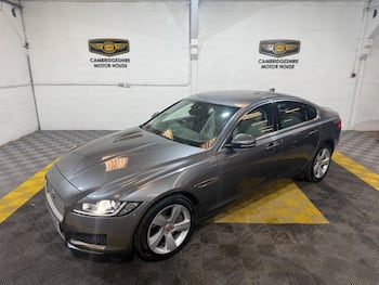 Used Jaguar XF 2017 for sale - 79669367: Photo