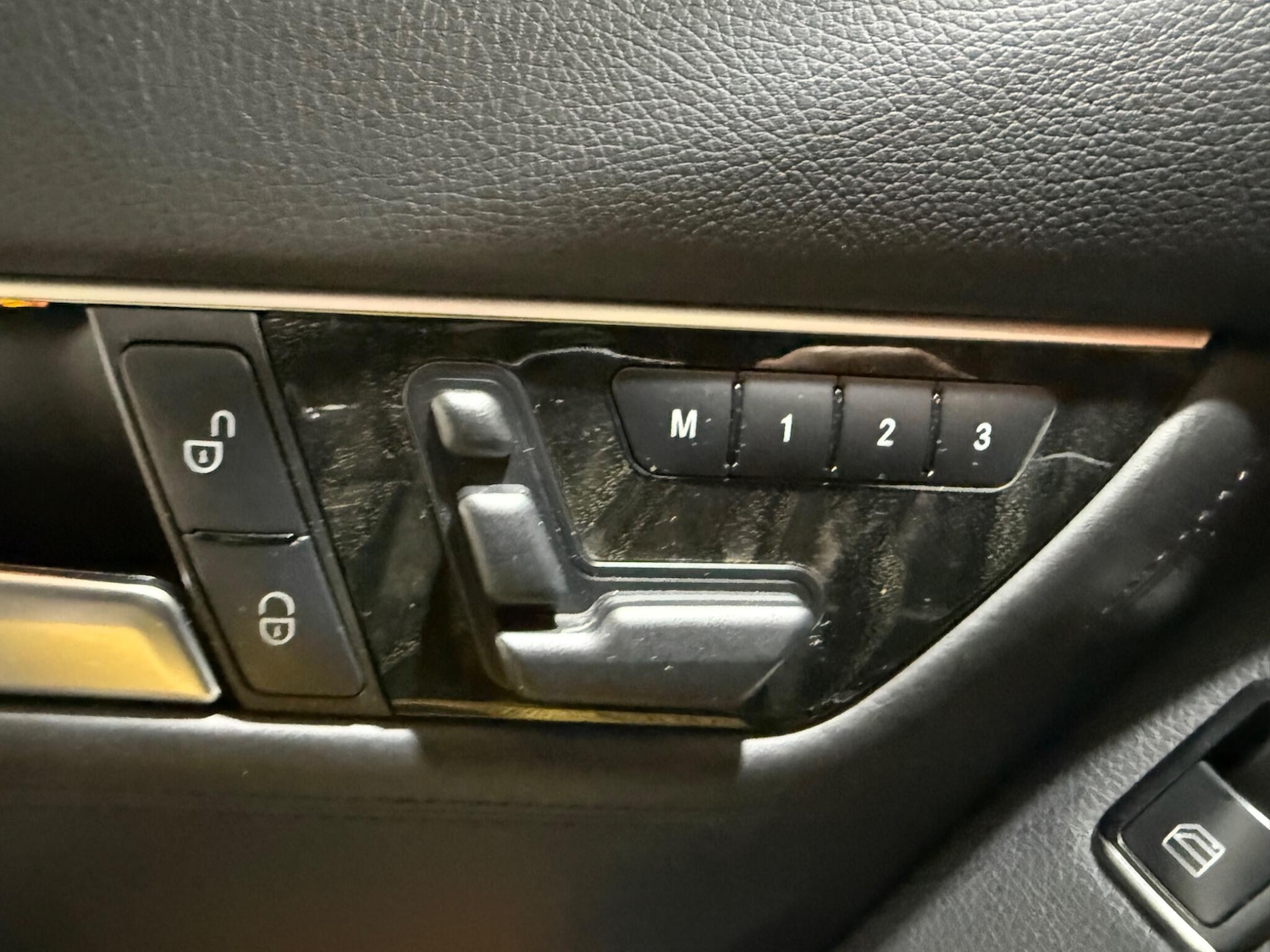 Used Mercedes-Benz C Class 2011 for sale - 77156688: Photo 59