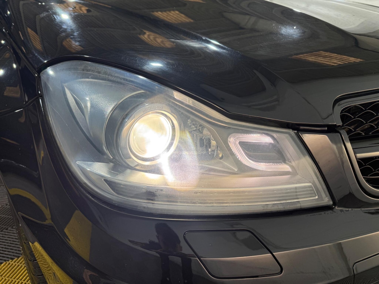 Used Mercedes-Benz C Class 2011 for sale - 77156688: Photo 69