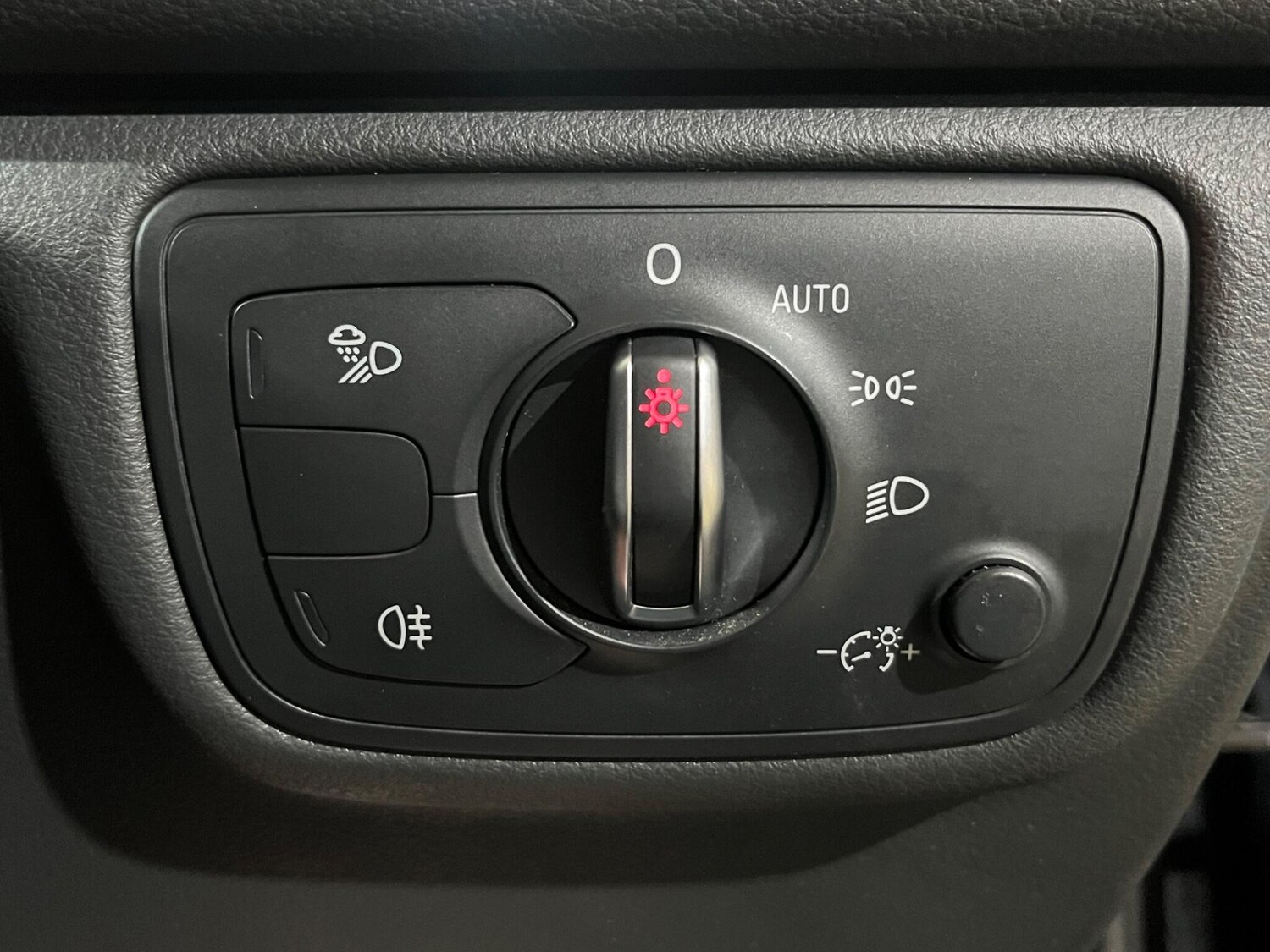 Used Audi A6 2016 for sale - 77574072: Photo 89