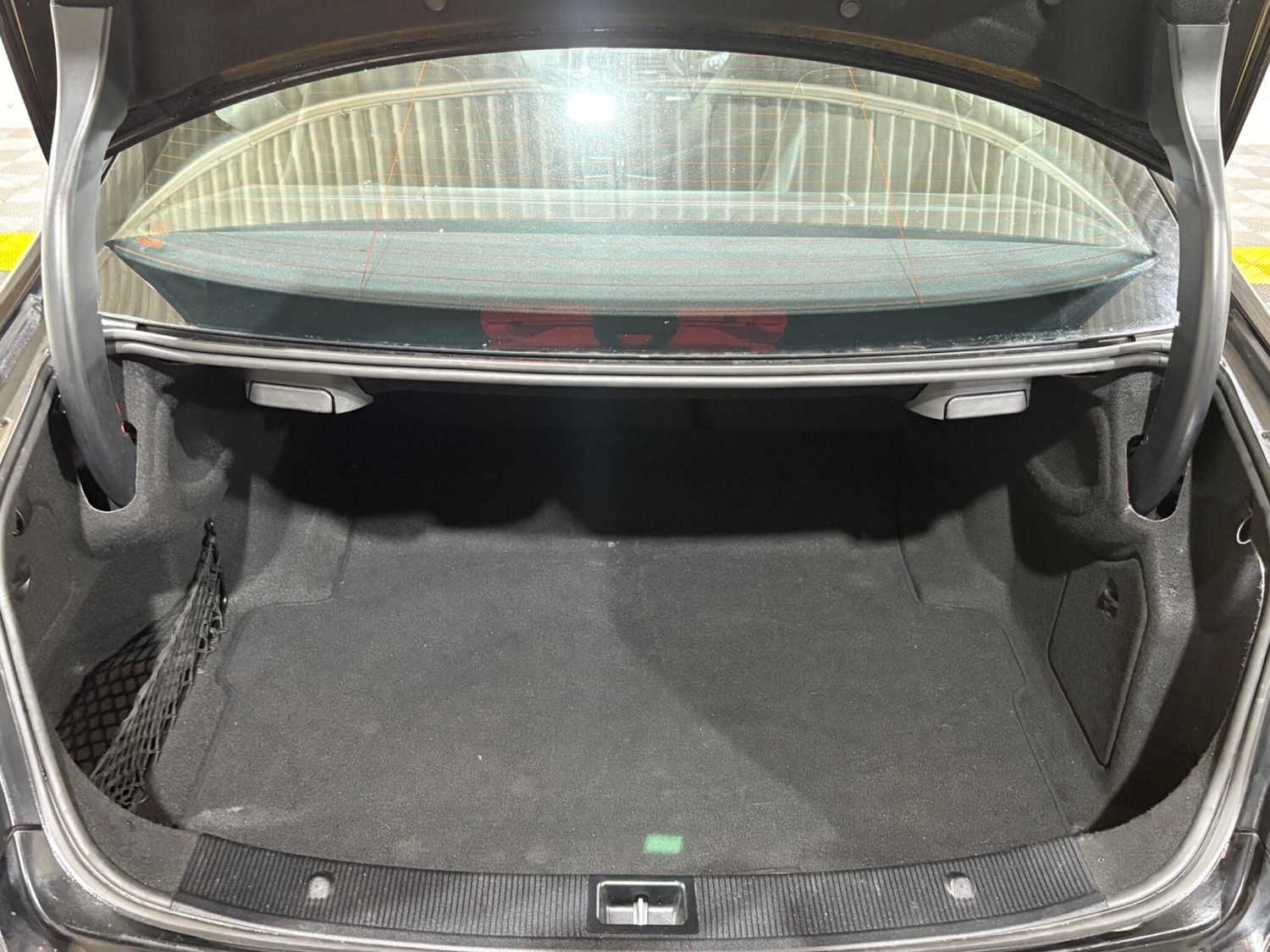 Used Mercedes-Benz E Class 2009 for sale - 76549296: Photo 12