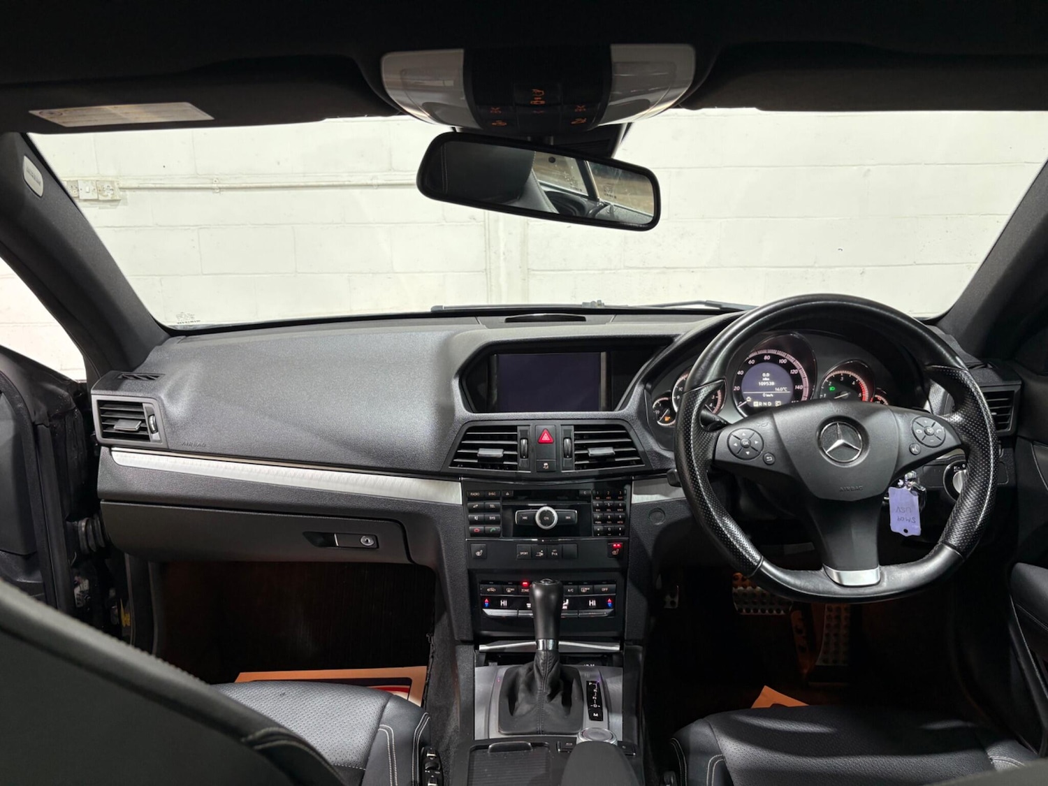 Used Mercedes-Benz E Class 2009 for sale - 76549296: Photo 19