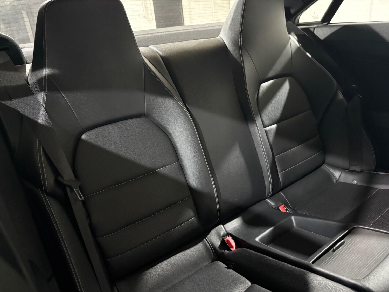 Used Mercedes-Benz E Class 2009 for sale - 76549296: Photo 34