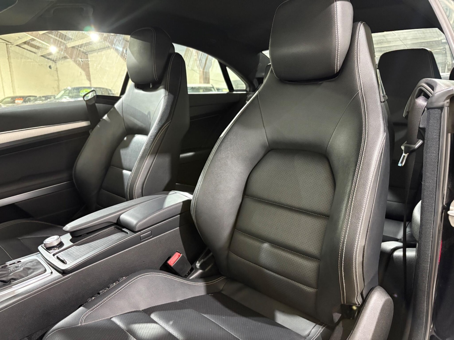 Used Mercedes-Benz E Class 2009 for sale - 76549296: Photo 5