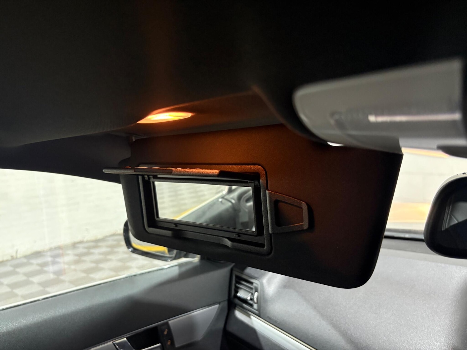 Used Mercedes-Benz E Class 2009 for sale - 76549296: Photo 50