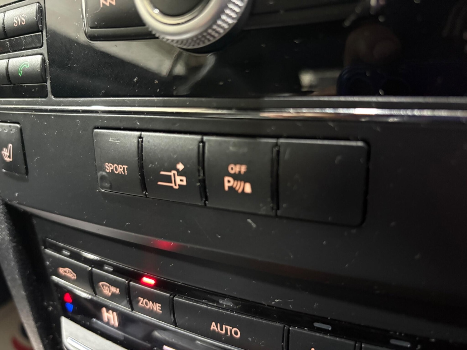 Used Mercedes-Benz E Class 2009 for sale - 76549296: Photo 75