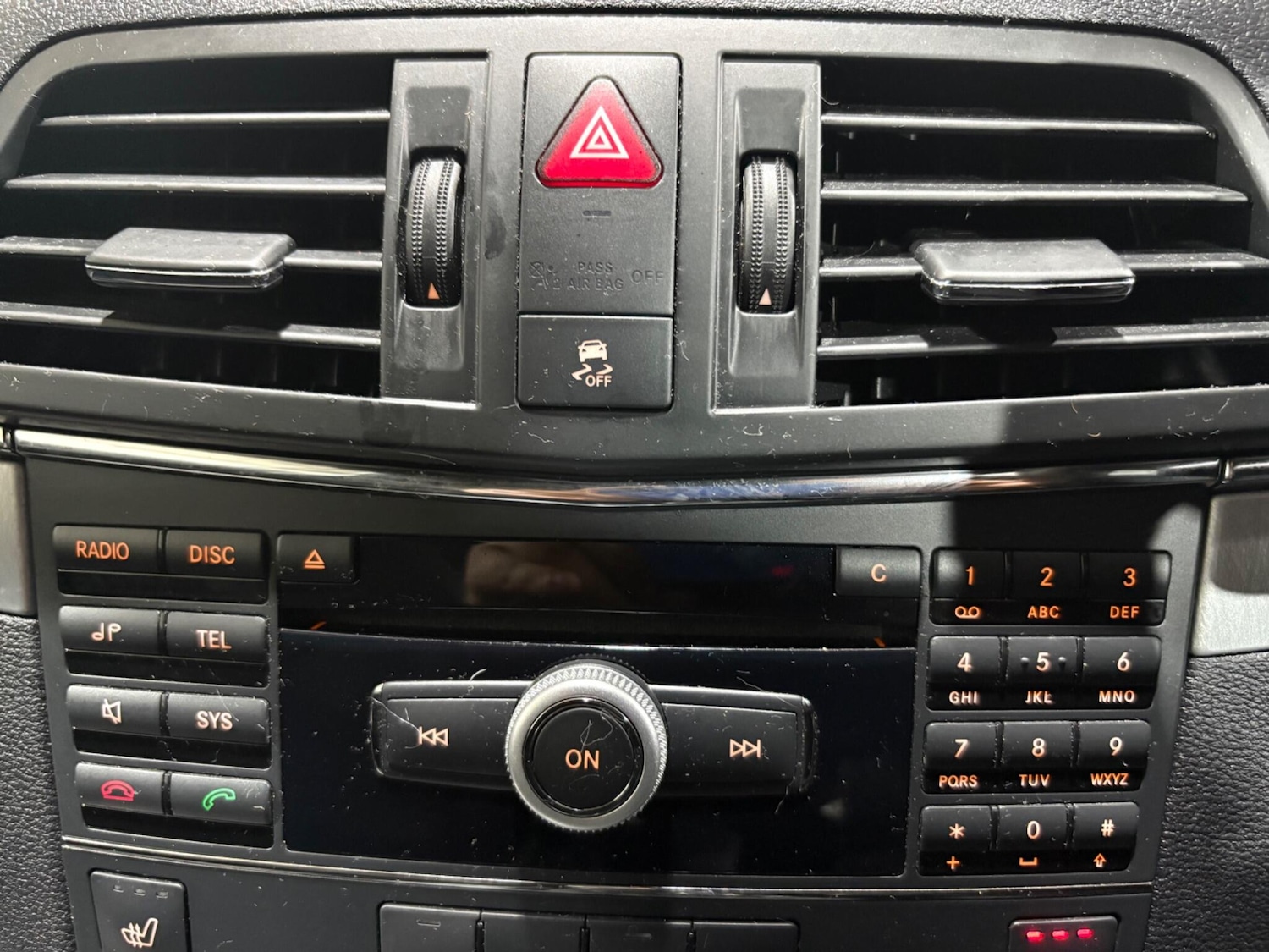 Used Mercedes-Benz E Class 2009 for sale - 76549296: Photo 9