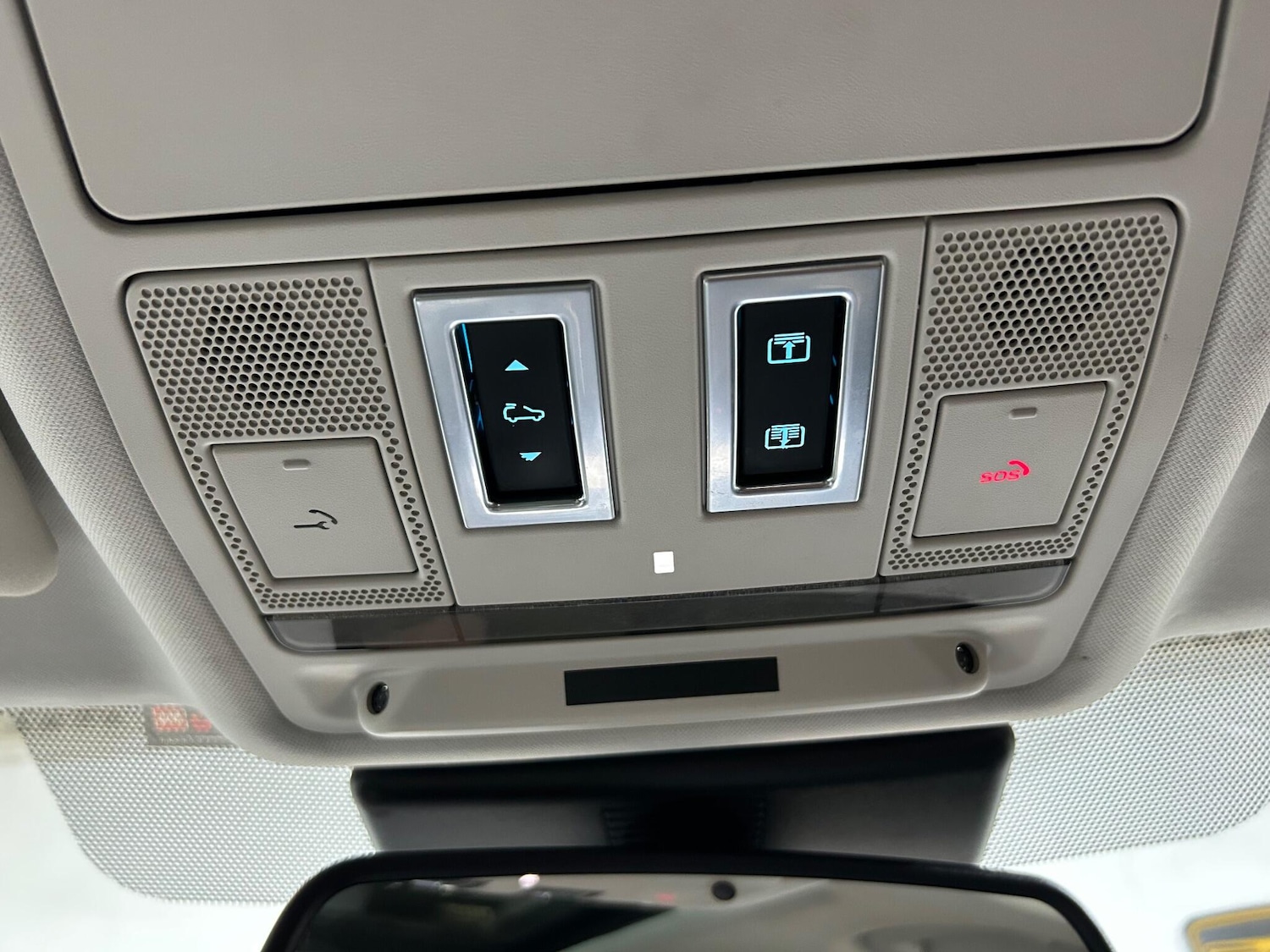 Used Jaguar F-Pace 2016 for sale - 77358727: Photo 17