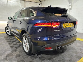 Used Jaguar F-Pace 2016 for sale - 77358727: Photo