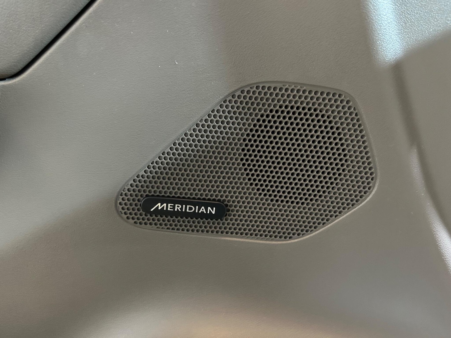 Used Jaguar F-Pace 2016 for sale - 77358727: Photo 87