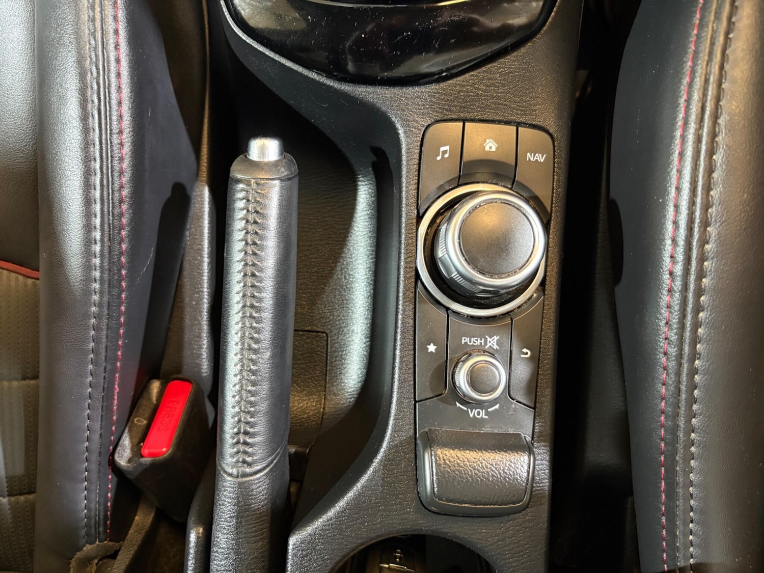 Used Mazda CX-3 2017 for sale - 76988993: Photo 13