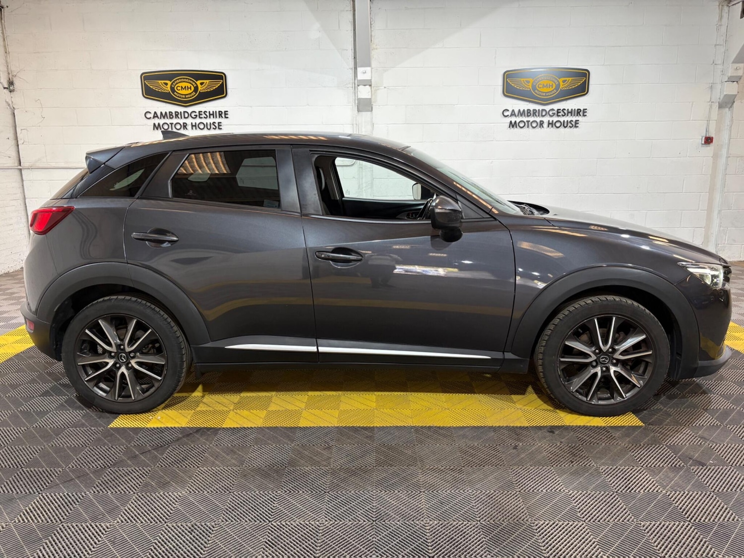 Used Mazda CX-3 2017 for sale - 76988993: Photo 6