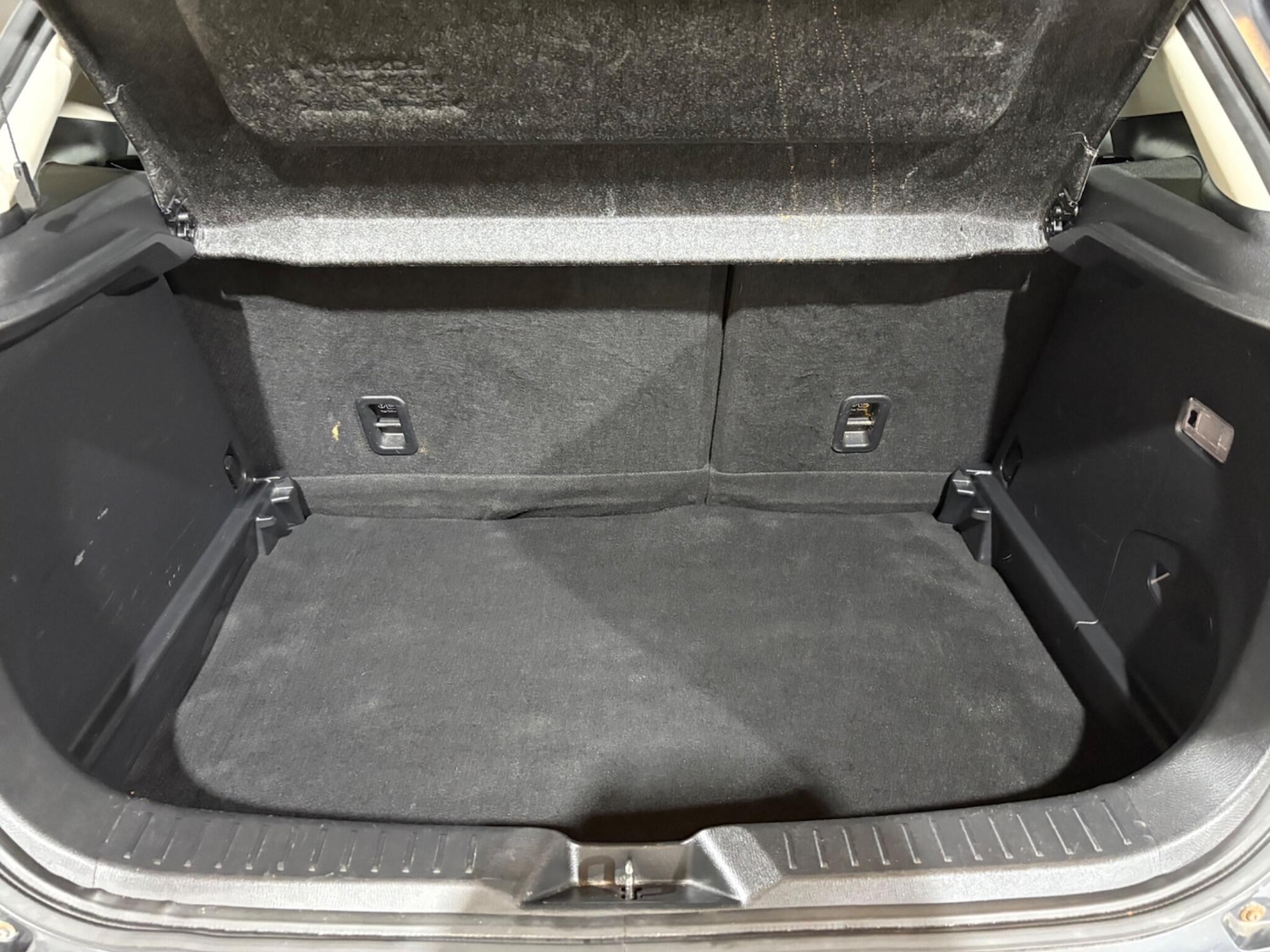 Used Mazda CX-3 2017 for sale - 76988993: Photo 69