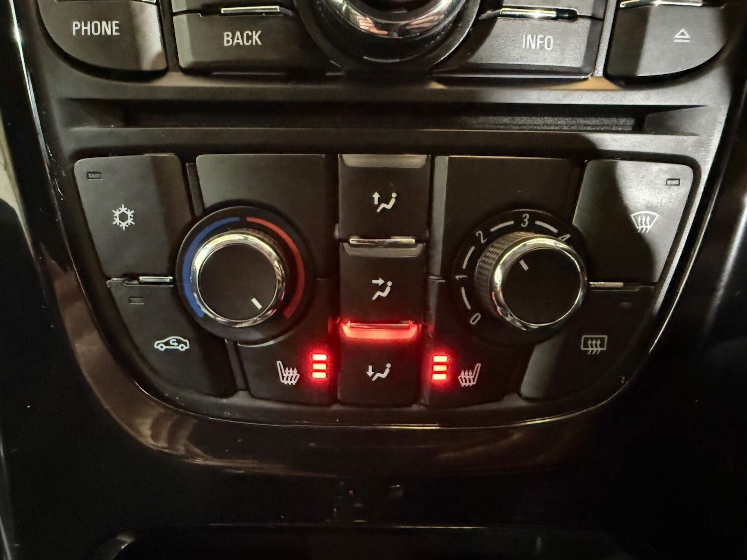 Used Vauxhall Astra GTC 2017 for sale - 76573285: Photo 18