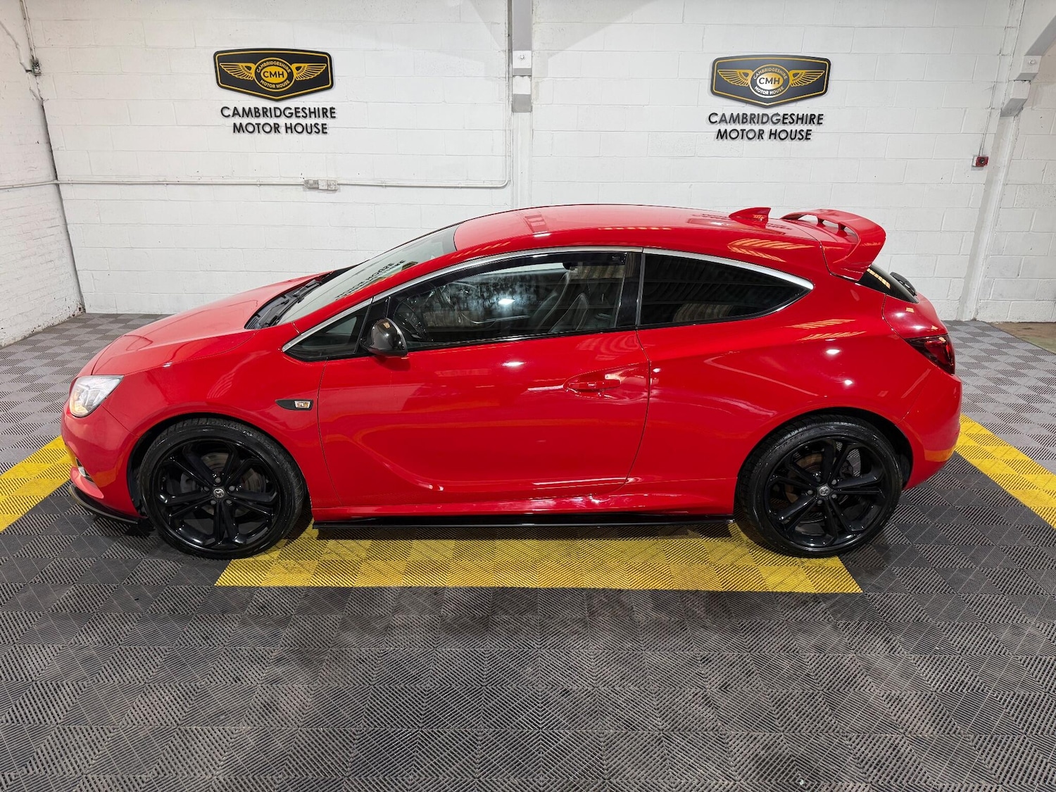 Used Vauxhall Astra GTC 2017 for sale - 76573285: Photo 36