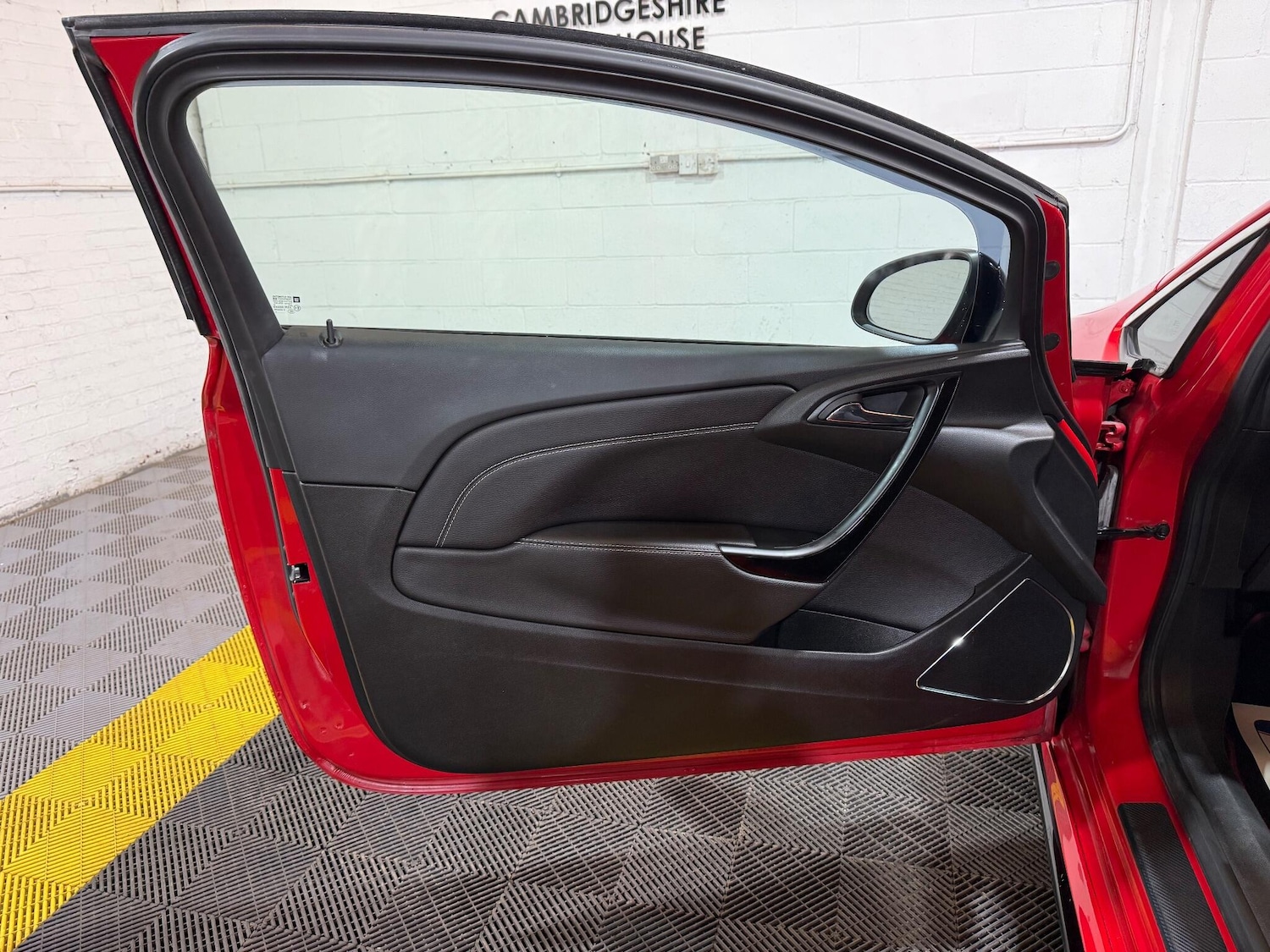 Used Vauxhall Astra GTC 2017 for sale - 76573285: Photo 44