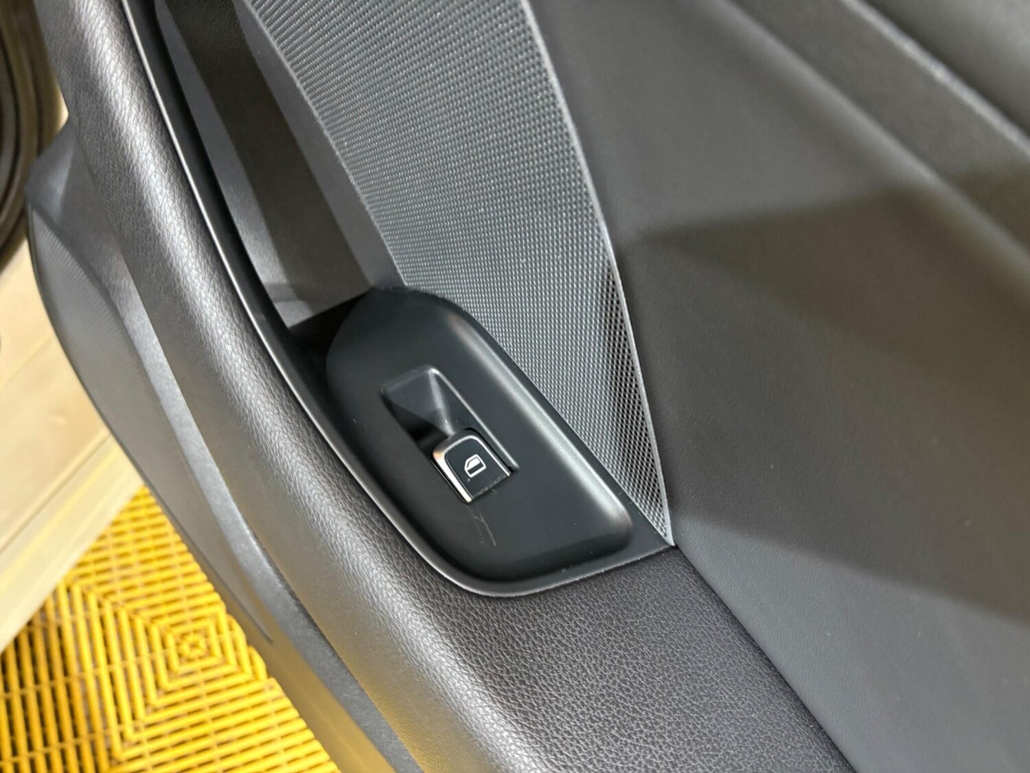 Used Audi A3 2014 for sale - 76012862: Photo 46