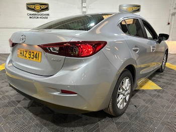 Used Mazda Mazda3 2019 for sale - 75415051: Photo