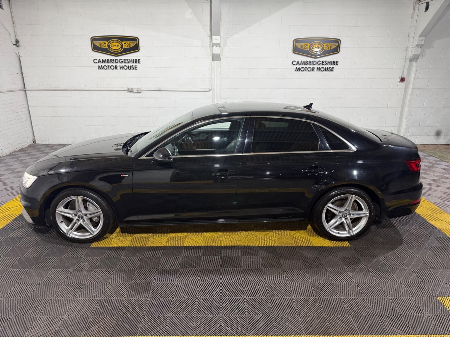 Used Audi A4 2017 for sale - 77343951: Photo 15
