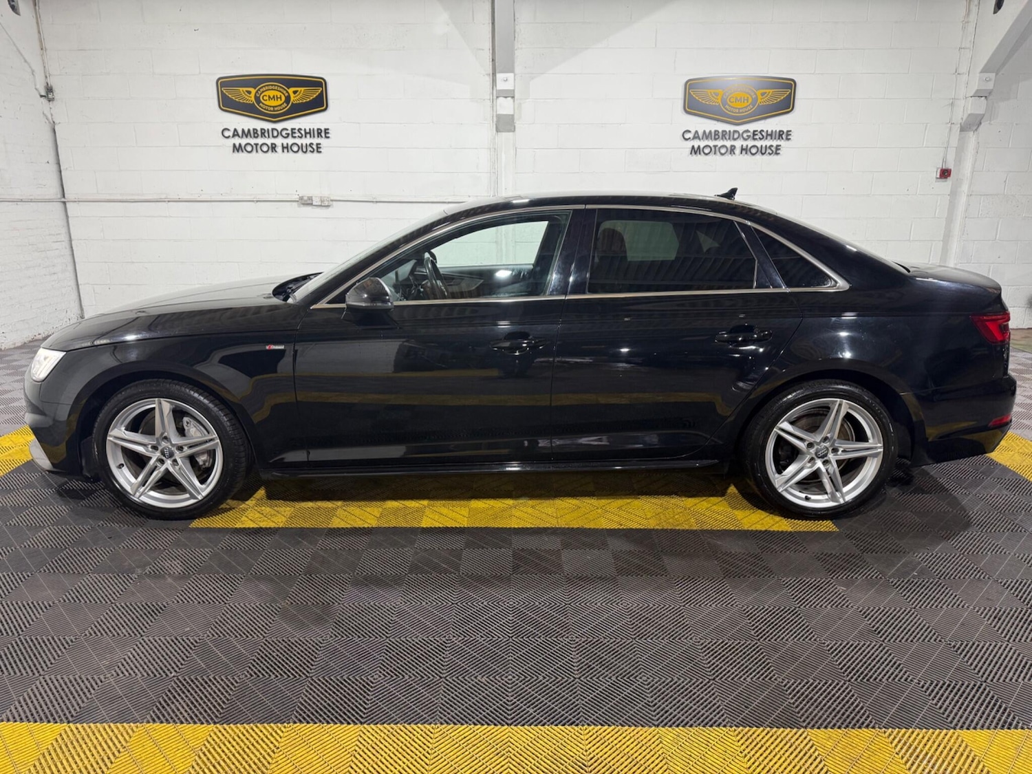 Used Audi A4 2017 for sale - 77343951: Photo 38
