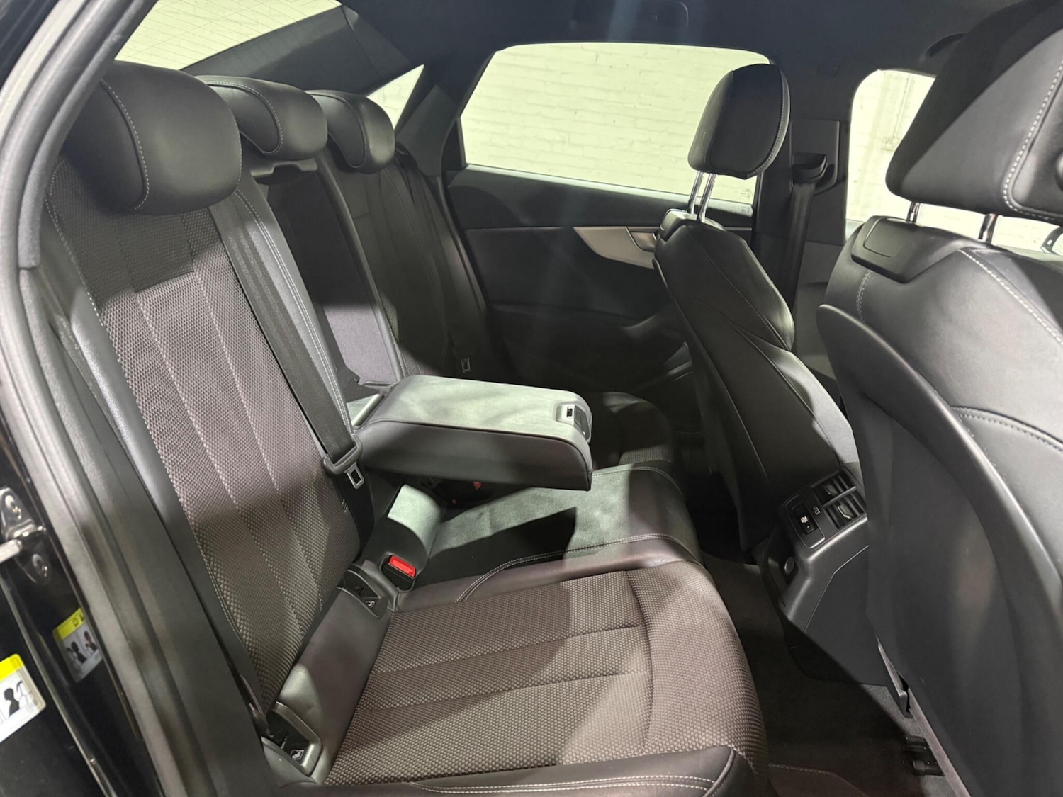 Used Audi A4 2017 for sale - 77343951: Photo 41