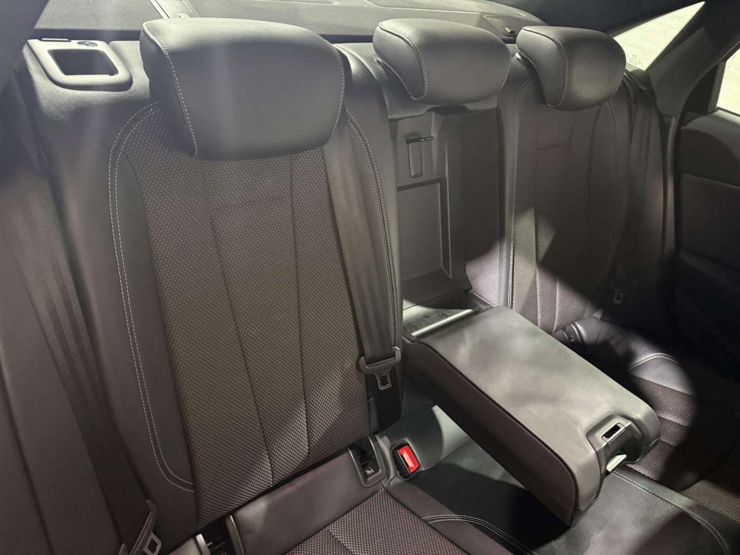 Used Audi A4 2017 for sale - 77343951: Photo 8